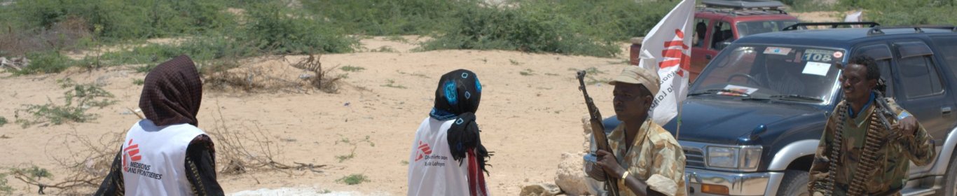 Distribution alimentaire au camp de Rajo à Mogadishu, en Somalia