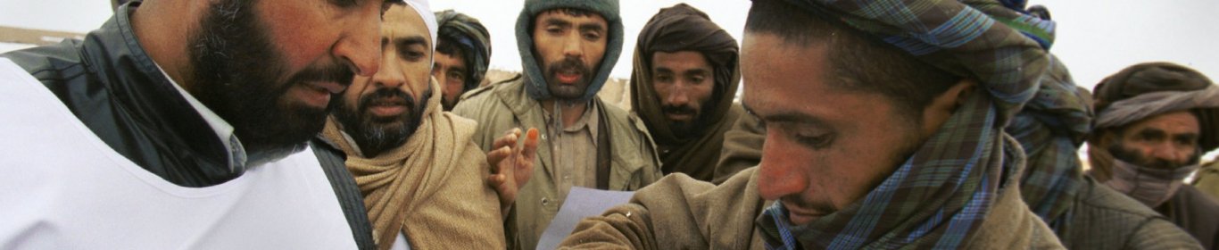 Les humanitaires en Afghanistan MSF distribue du matériel en Afghanistan