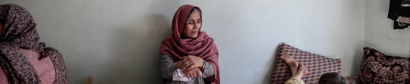 A mother who gave birth to her child at the obstetric and newborn care service in Dasht-e-Barchi before it was attacked in 2020. 