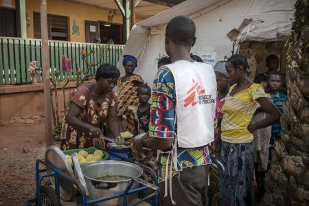 Food distribution at Berberati Regional University Hospital in CAR