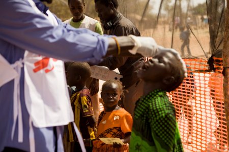 Vaccination au camp de réfugiés de Yida