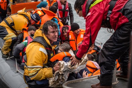 MSF et Greenpeace effectuent un sauvetage en mer