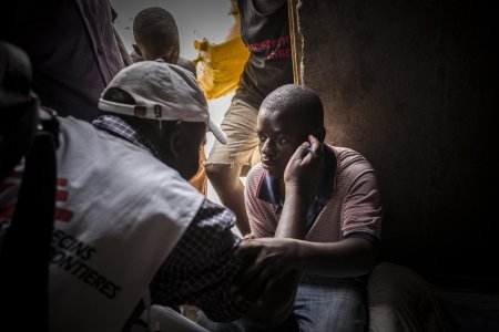 Viste de MSF à Katwe en Ouganda