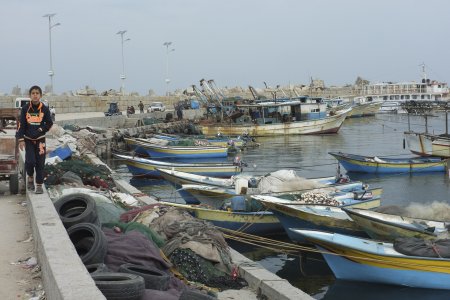 Bateaux dans le port de Gaza, territoire palestinien occupé